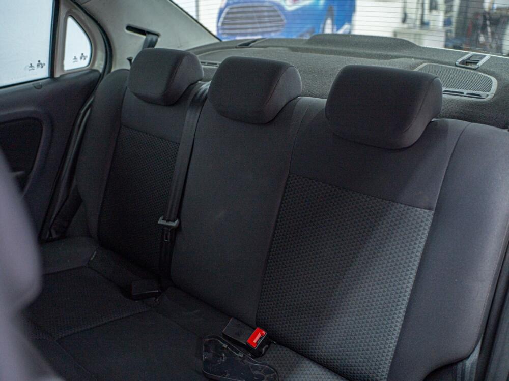 Volkswagen Voyage