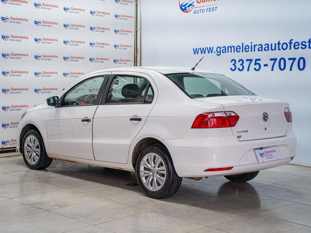 Volkswagen Voyage