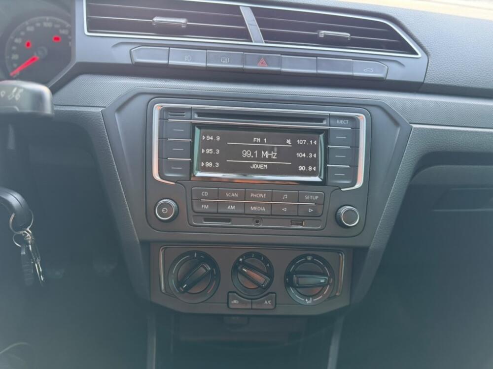 Volkswagen Voyage
