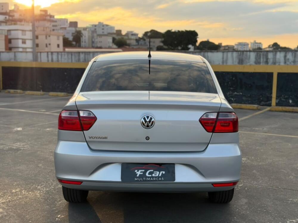 Volkswagen Voyage