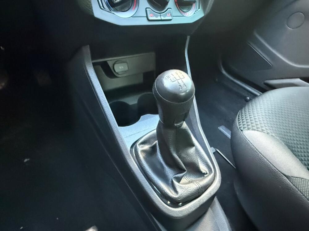 Volkswagen Voyage