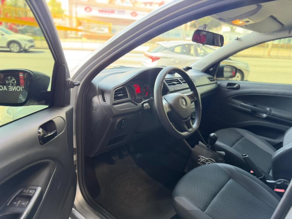 Volkswagen Voyage