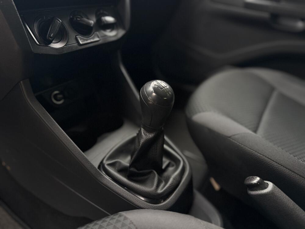 Volkswagen Voyage