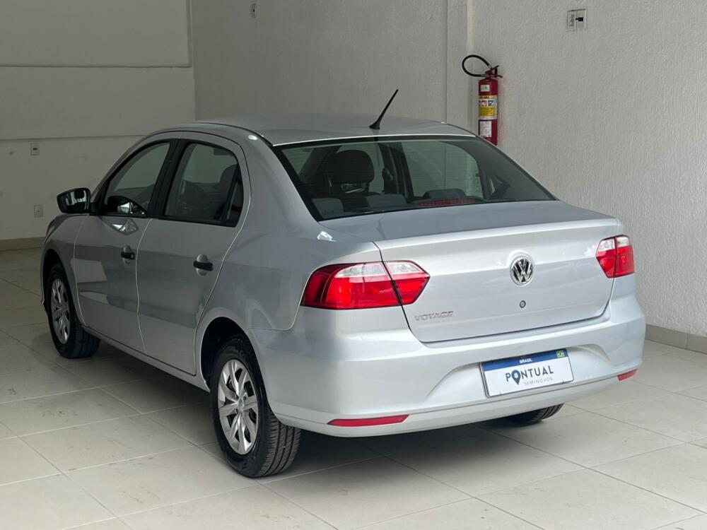 Volkswagen Voyage