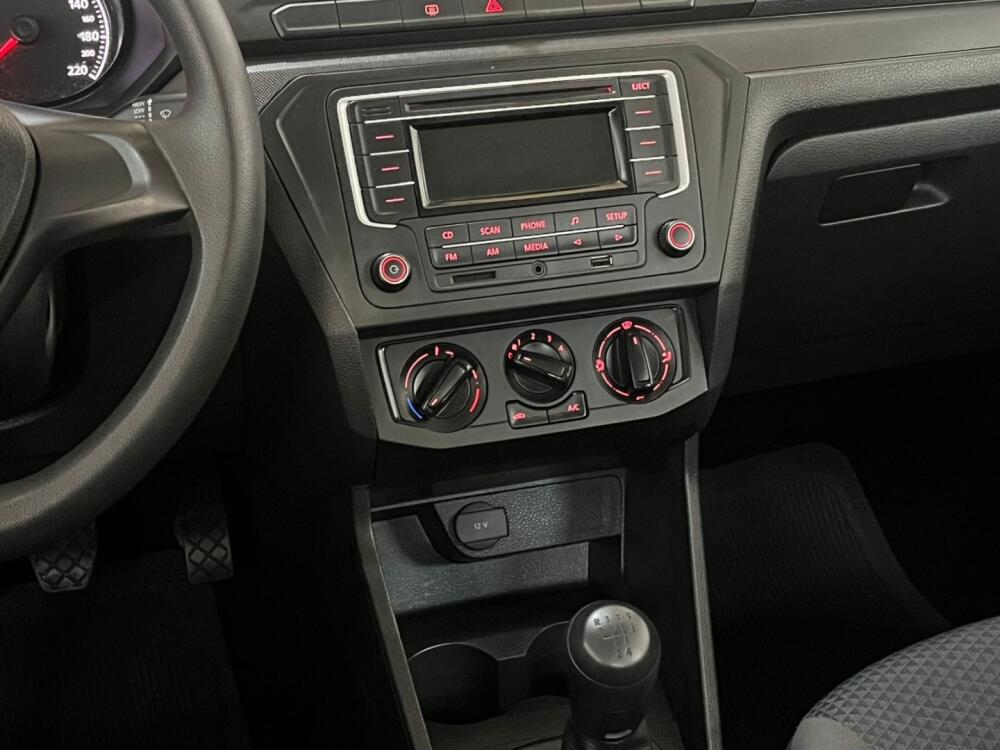 Volkswagen Voyage