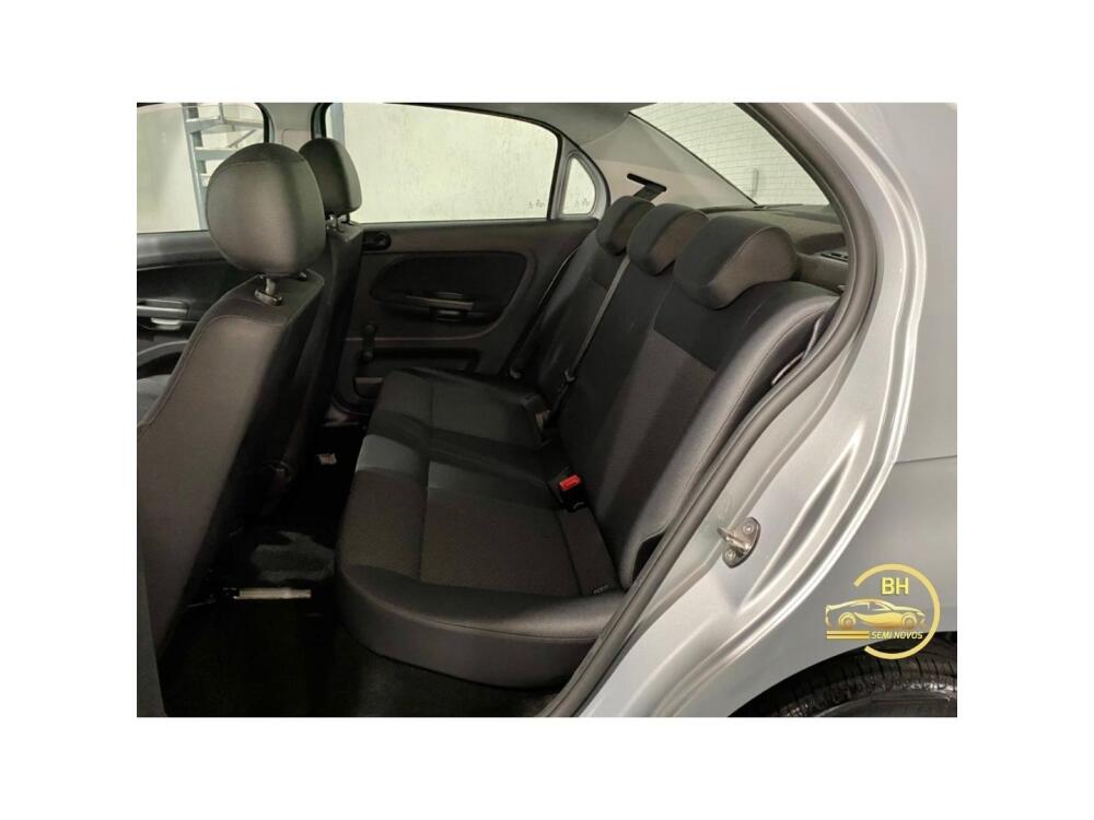 Volkswagen Voyage