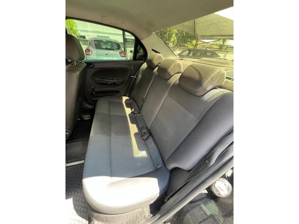Volkswagen Voyage