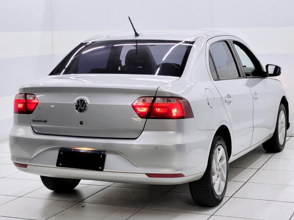 Volkswagen Voyage