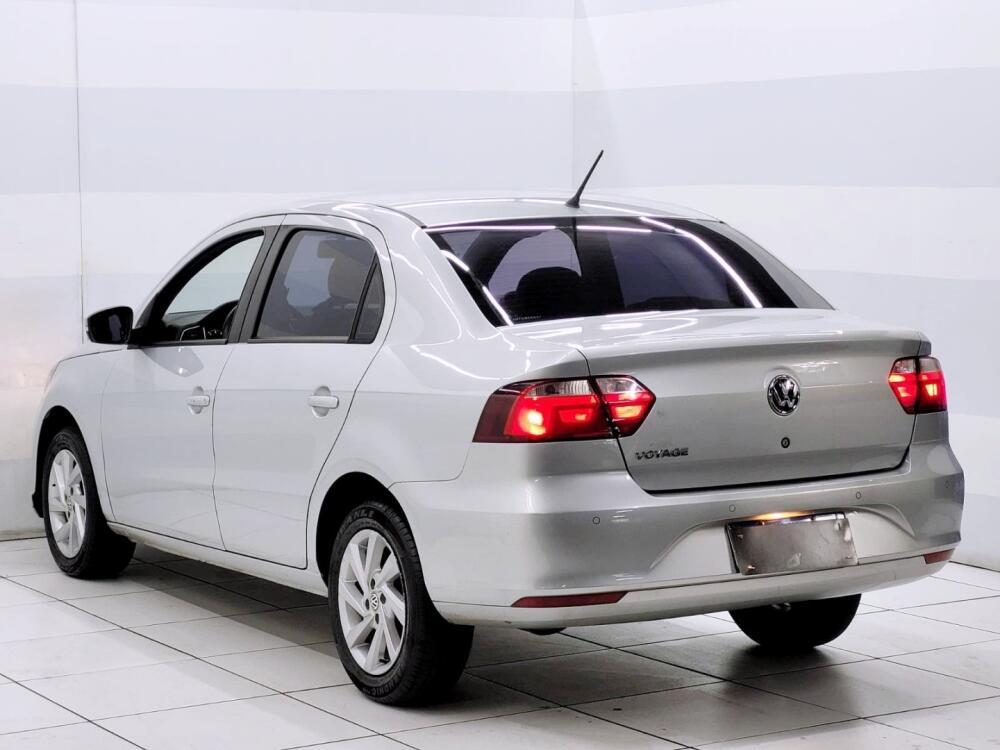 Volkswagen Voyage