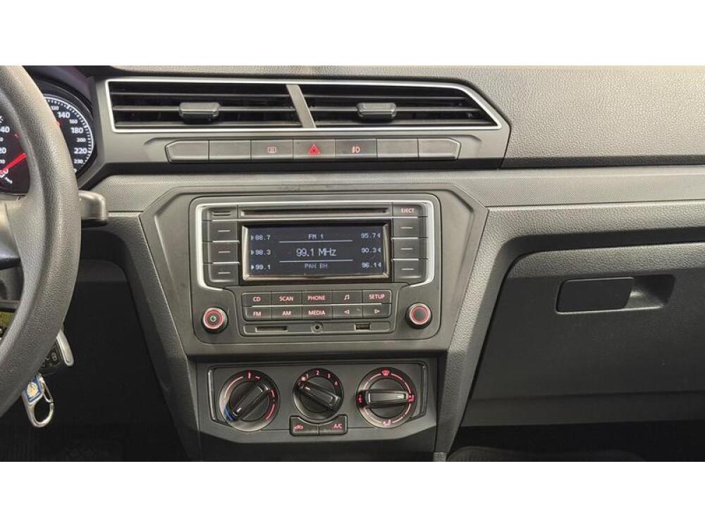 Volkswagen Voyage