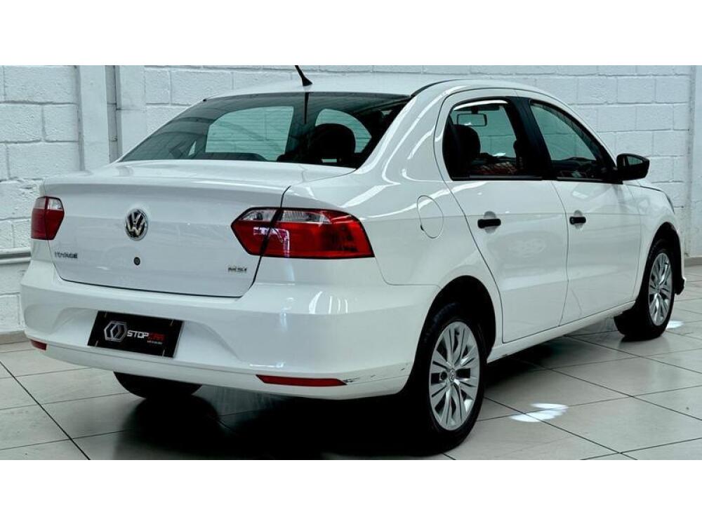 Volkswagen Voyage