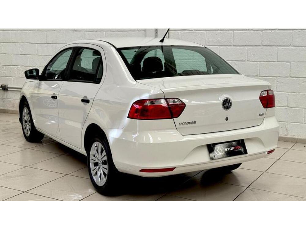 Volkswagen Voyage