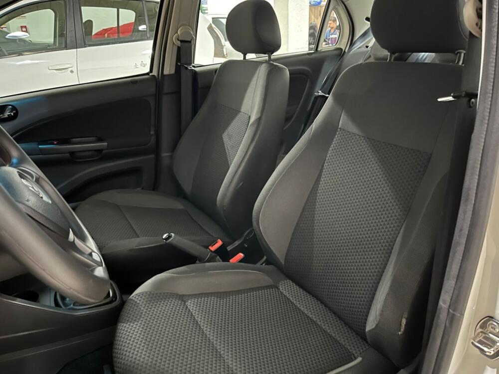 Volkswagen Voyage