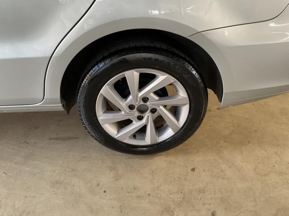 Volkswagen Voyage