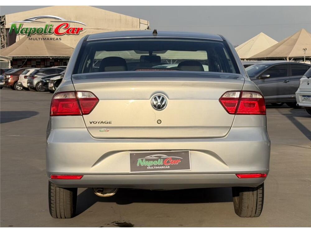 Volkswagen Voyage