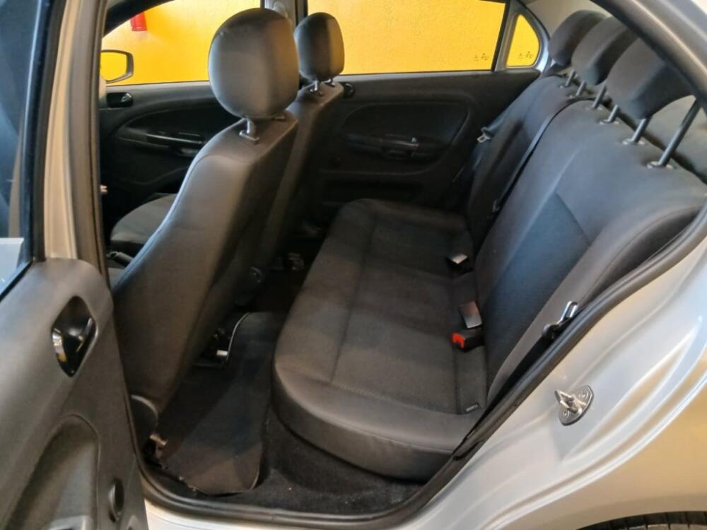 Volkswagen Voyage