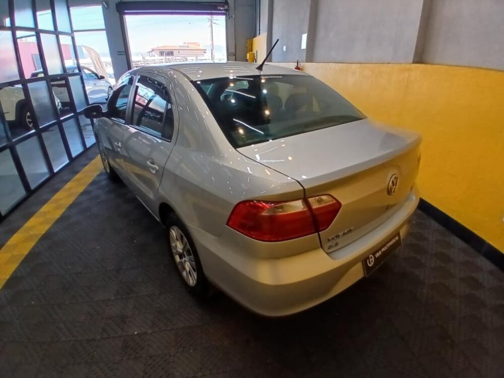Volkswagen Voyage