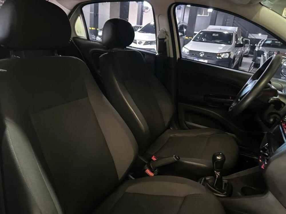 Volkswagen Voyage