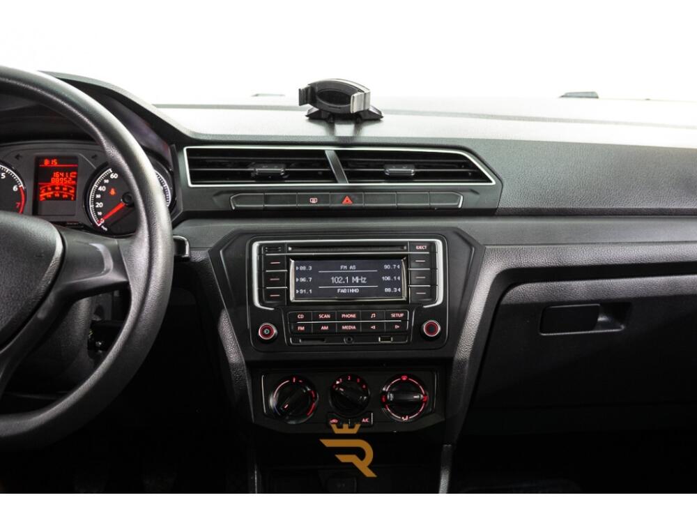 Volkswagen Voyage