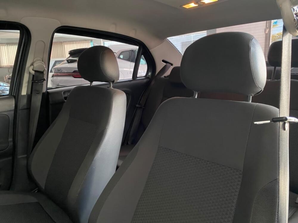 Volkswagen Voyage