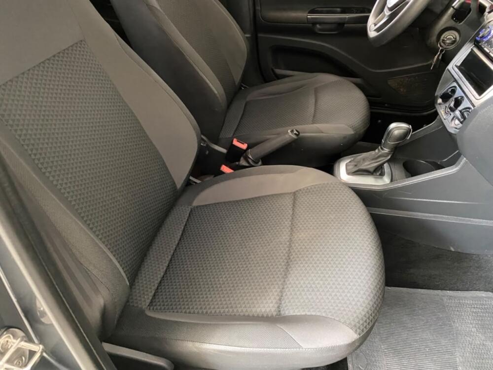 Volkswagen Voyage