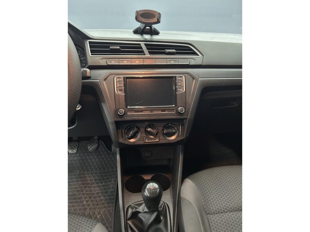 Volkswagen Voyage