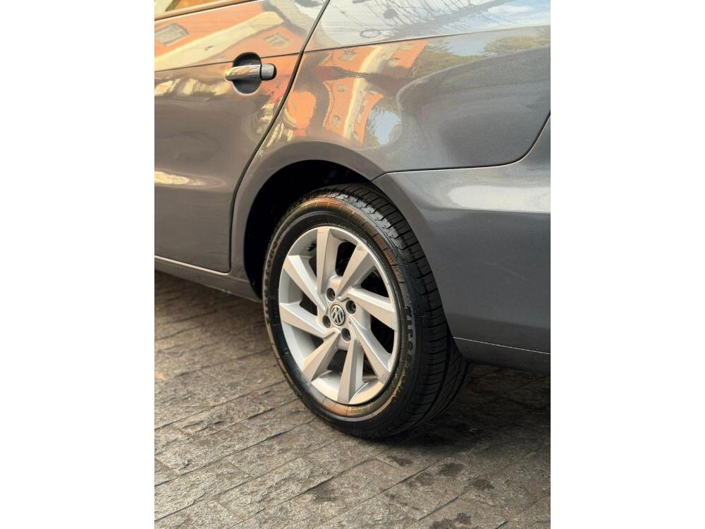 Volkswagen Voyage