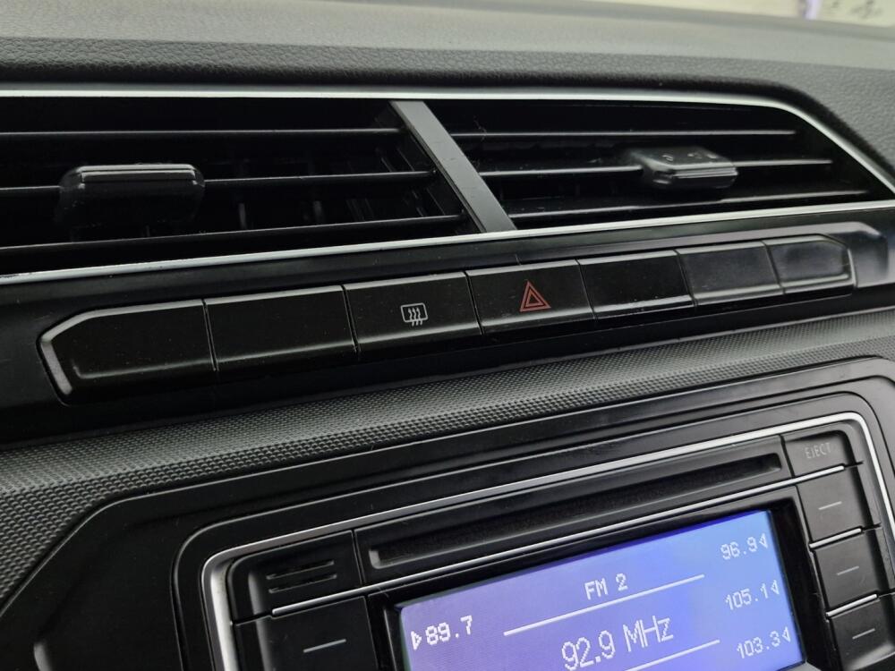 Volkswagen Voyage
