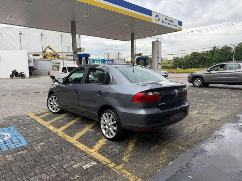 Volkswagen Voyage