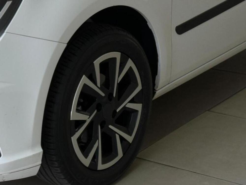 Volkswagen Voyage