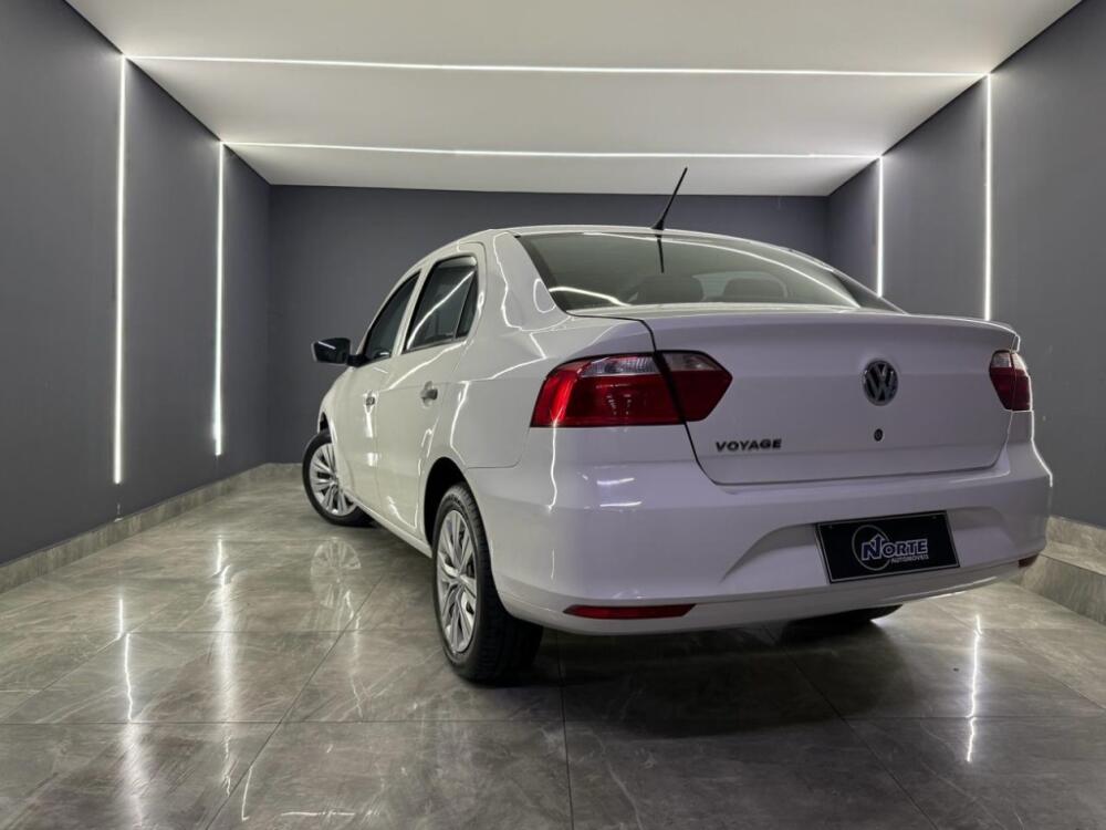 Volkswagen Voyage