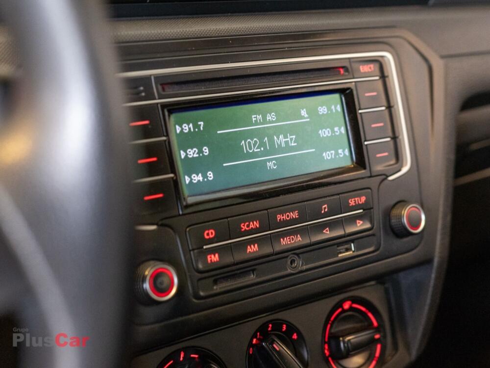 Volkswagen Voyage