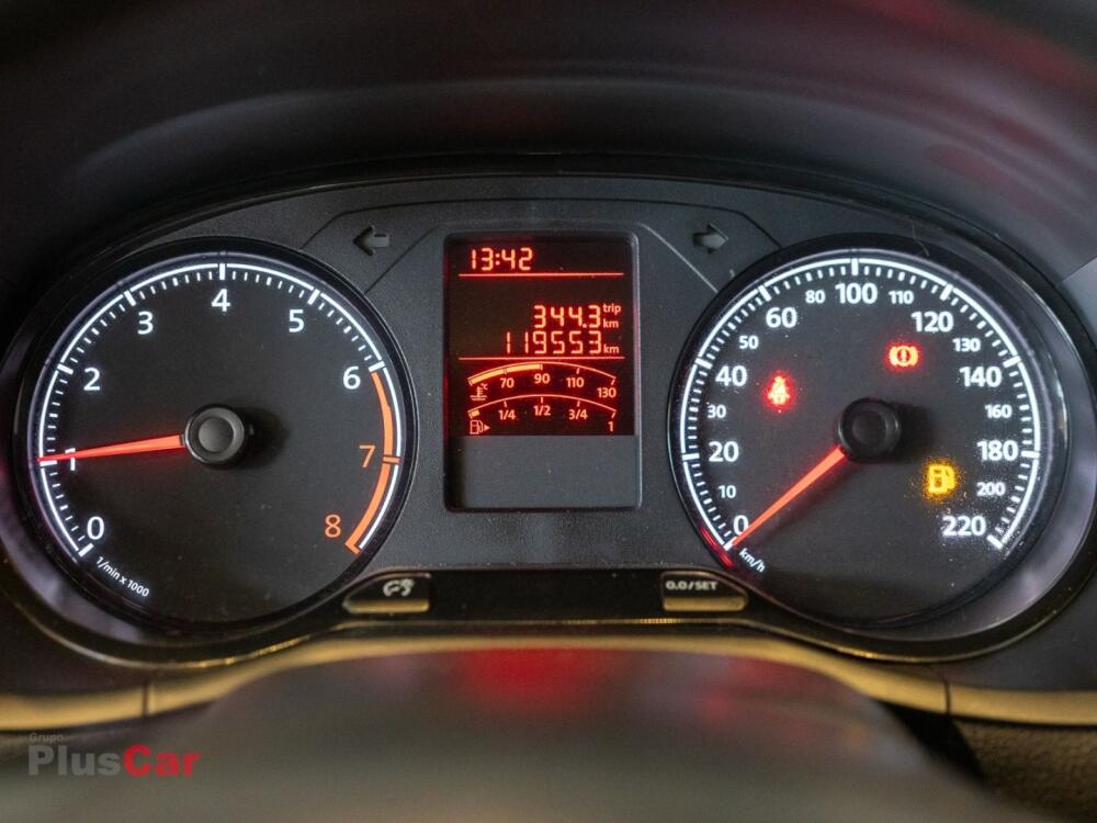 Volkswagen Voyage