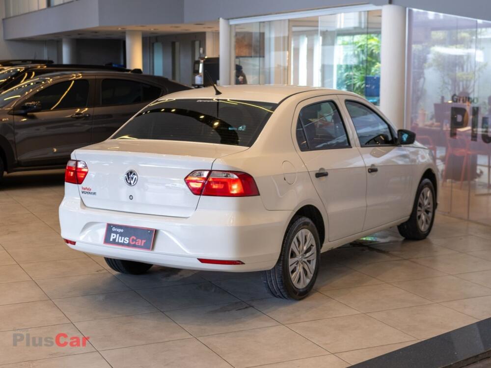 Volkswagen Voyage