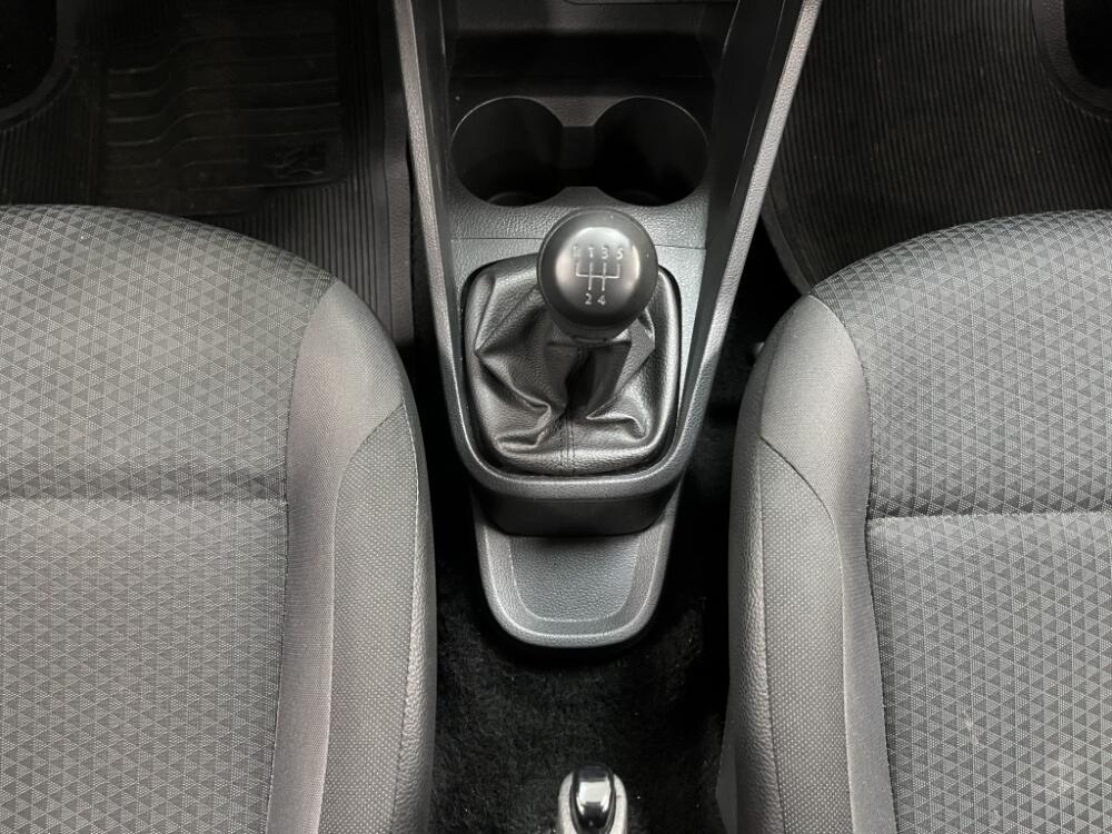Volkswagen Voyage