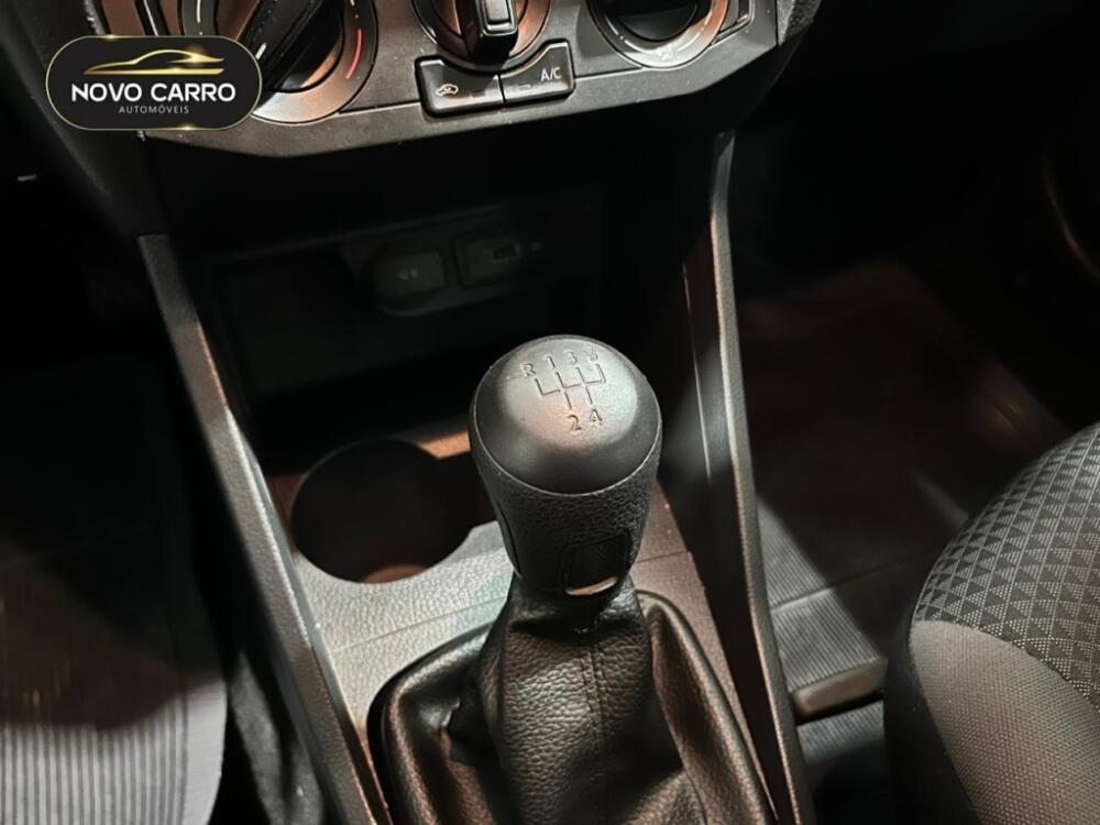 Volkswagen Voyage