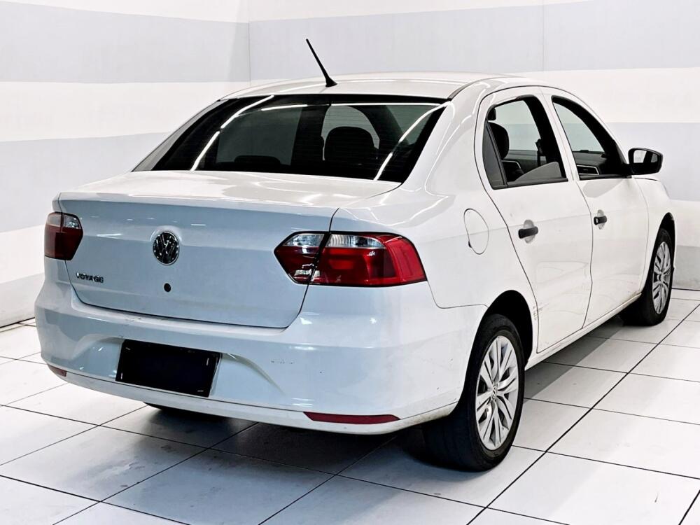 Volkswagen Voyage