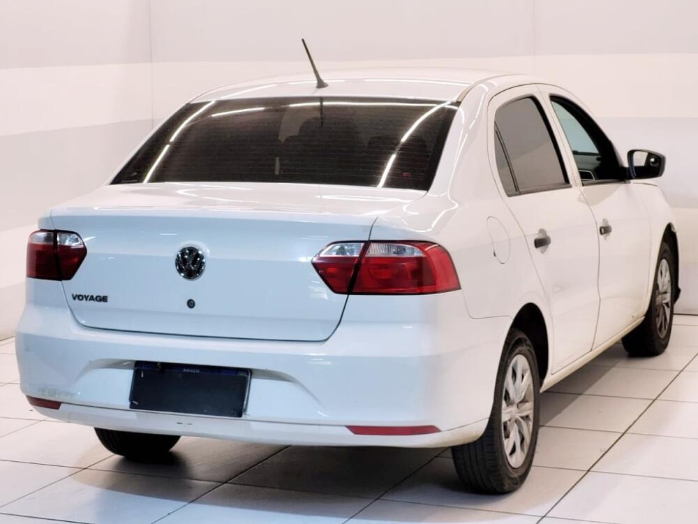 Volkswagen Voyage