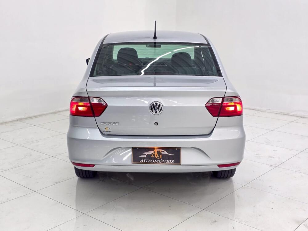 Volkswagen Voyage