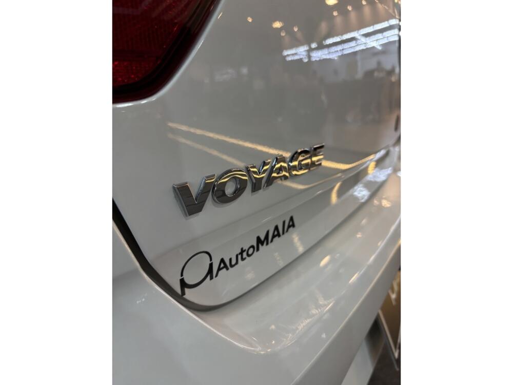 Volkswagen Voyage