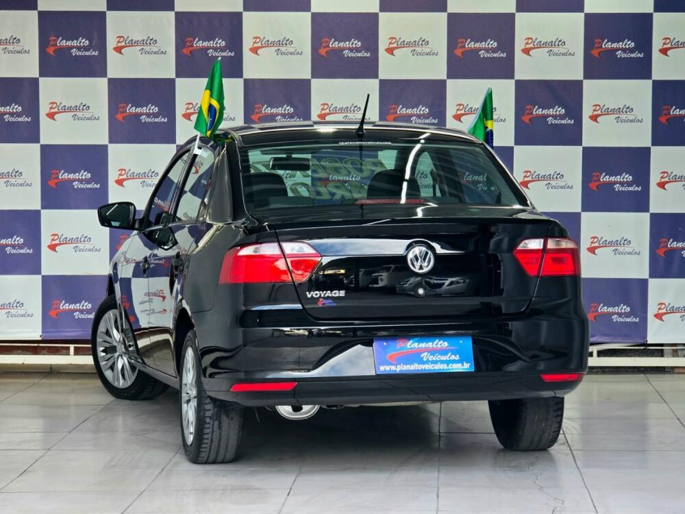 Volkswagen Voyage