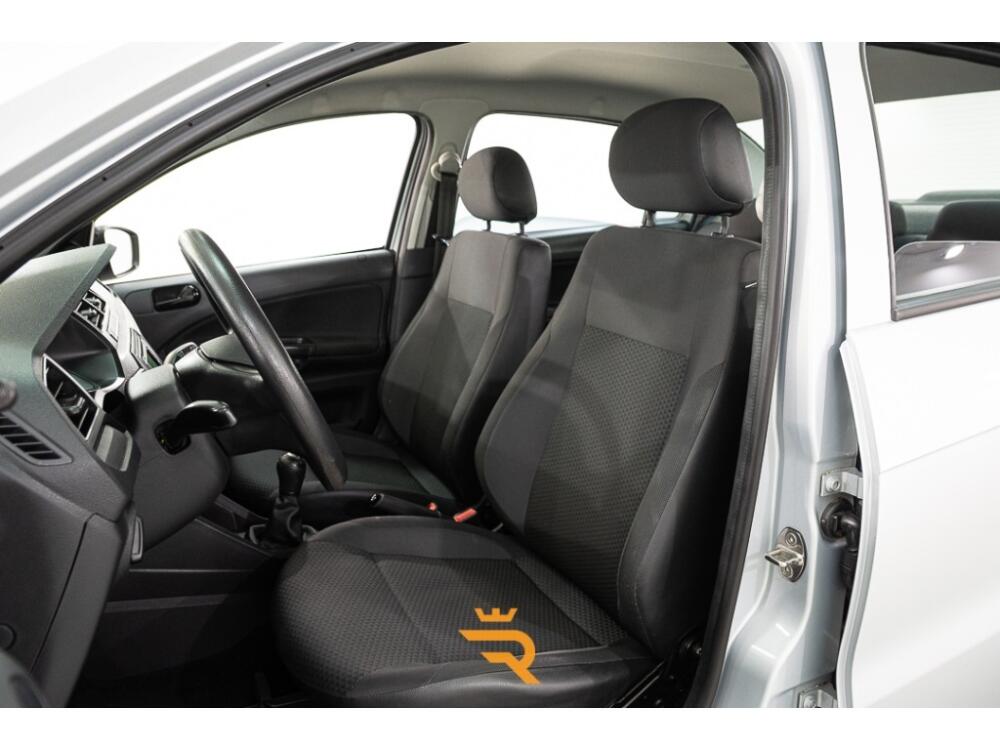 Volkswagen Voyage