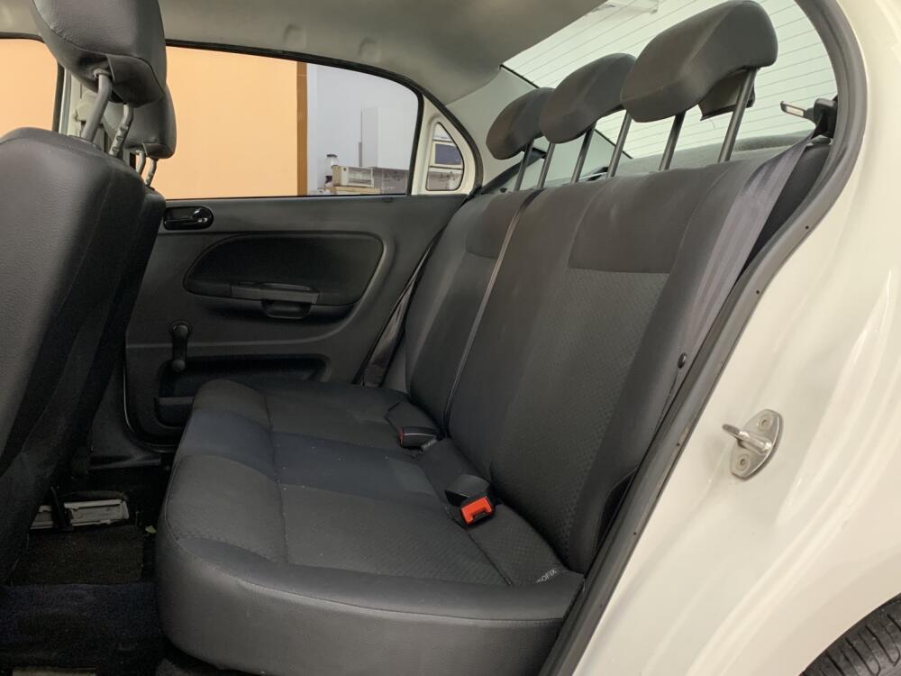 Volkswagen Voyage