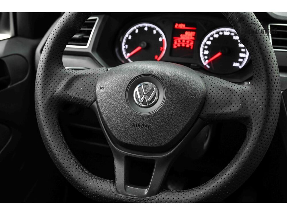Volkswagen Voyage
