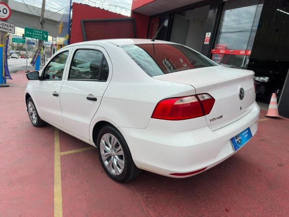 Volkswagen Voyage