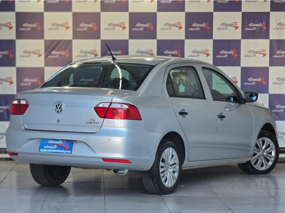 Volkswagen Voyage