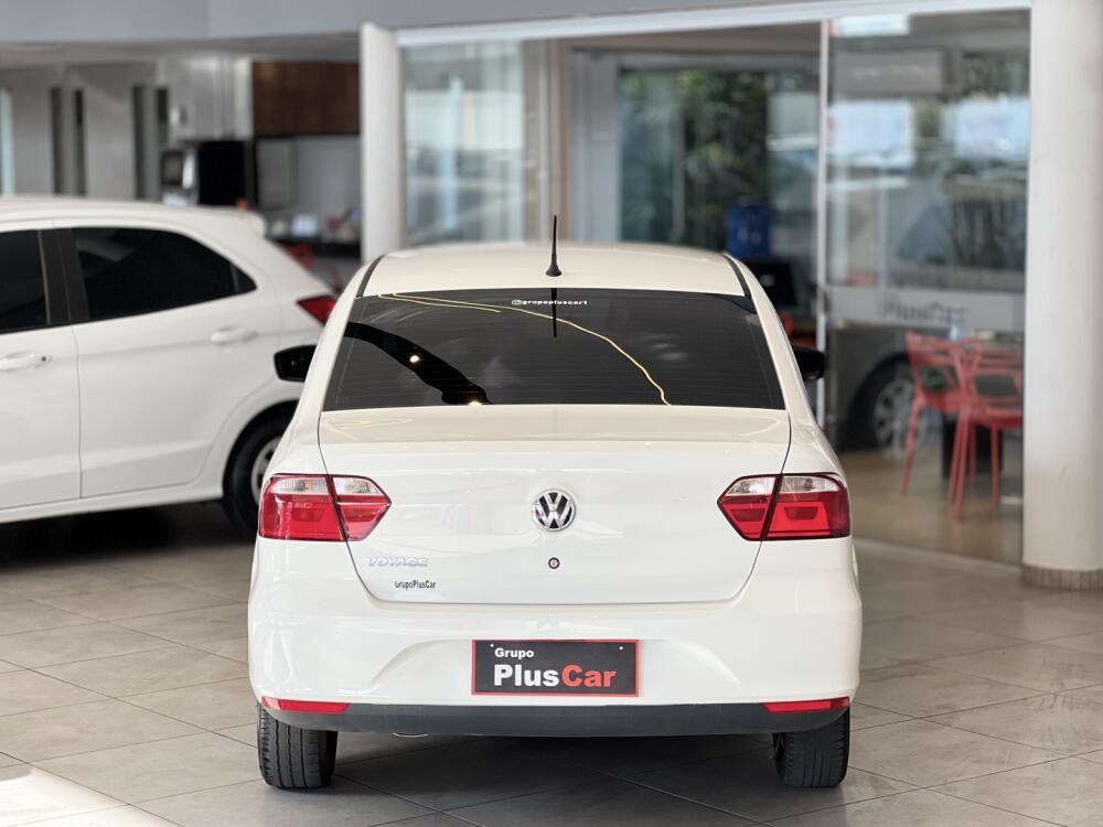 Volkswagen Voyage