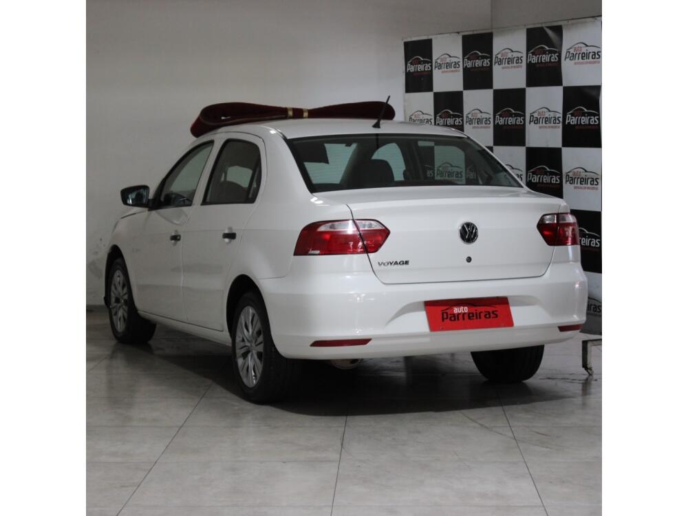 Volkswagen Voyage
