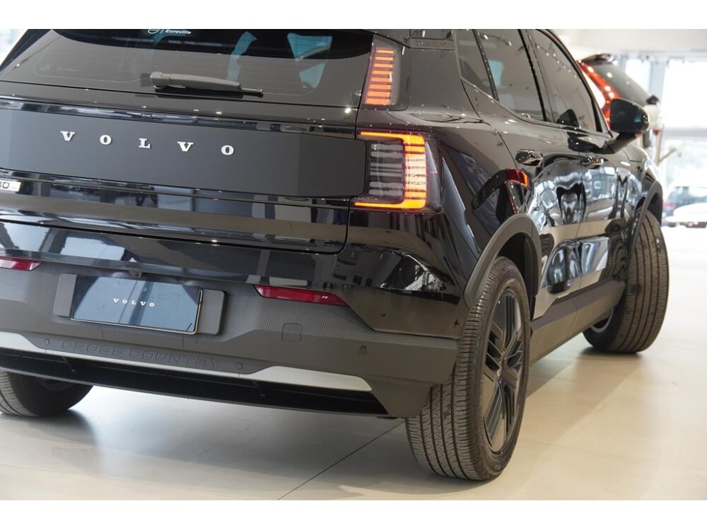 Volvo EX 30