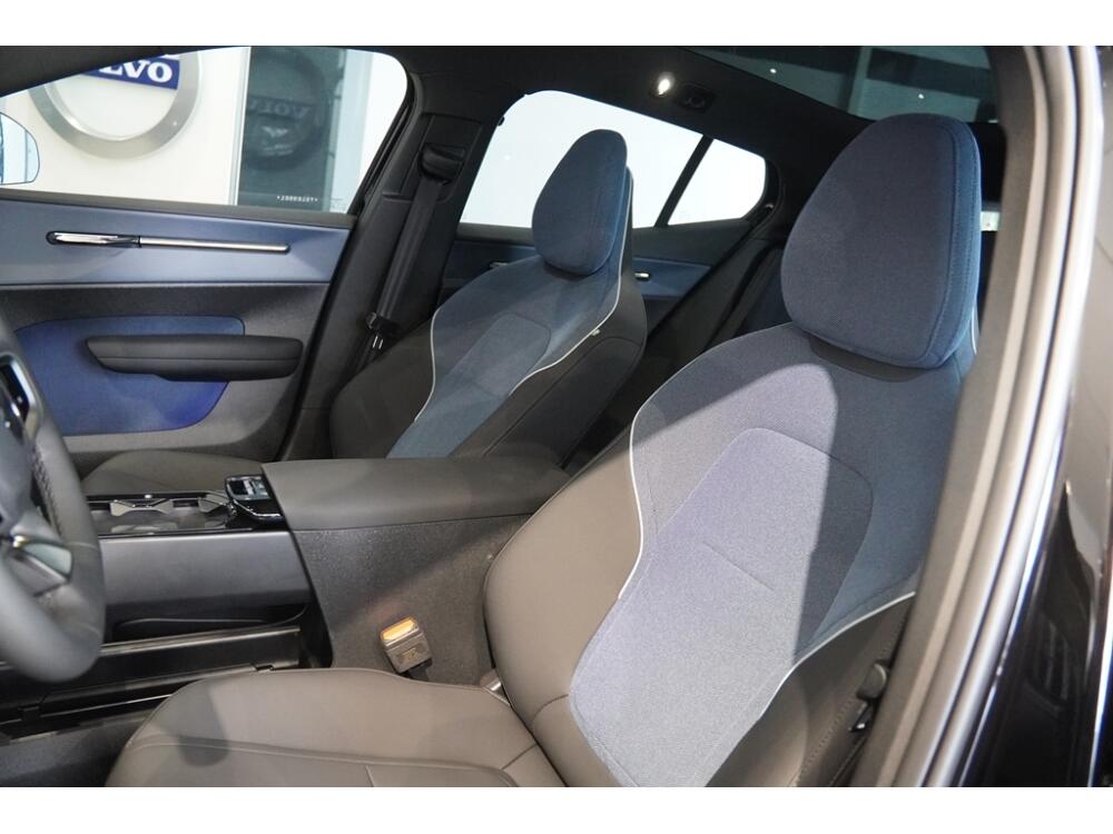 Volvo EX 30